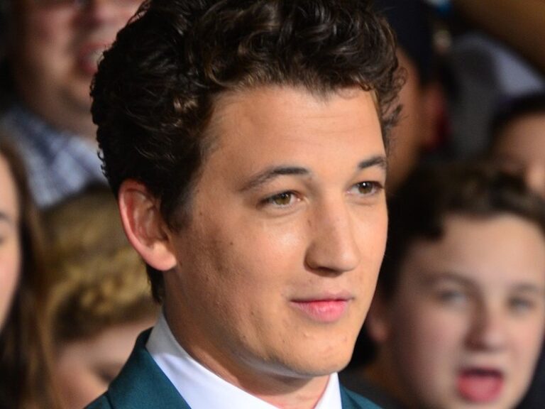 Is Miles Teller Gay?