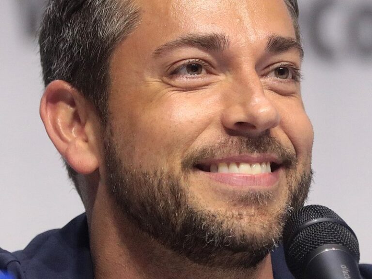 Is Zachary Levi Gay?