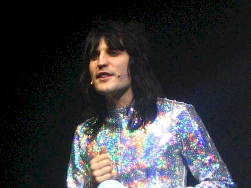 Is Noel Fielding Gay?